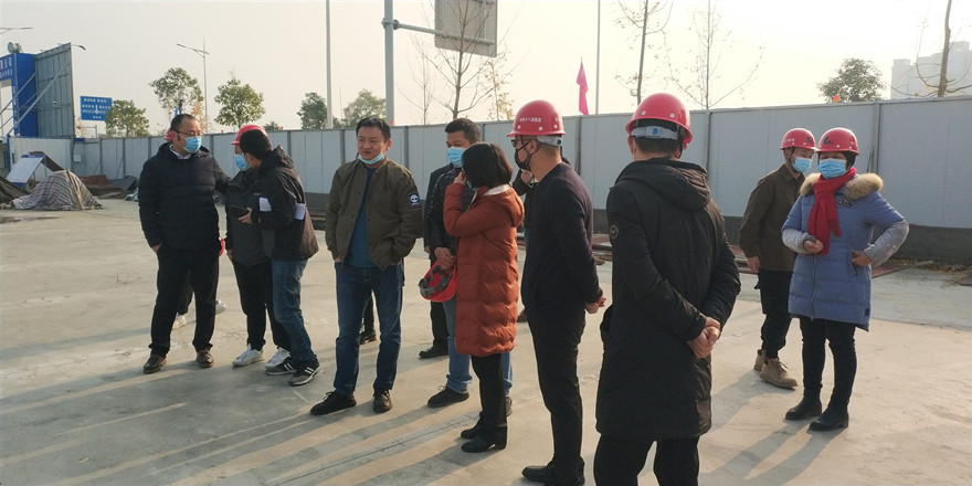 檢查組在璟上江瀾項目開展疫情情況檢查2_副本 檢查組在璟上江瀾項目開展疫情情況檢查2_副本